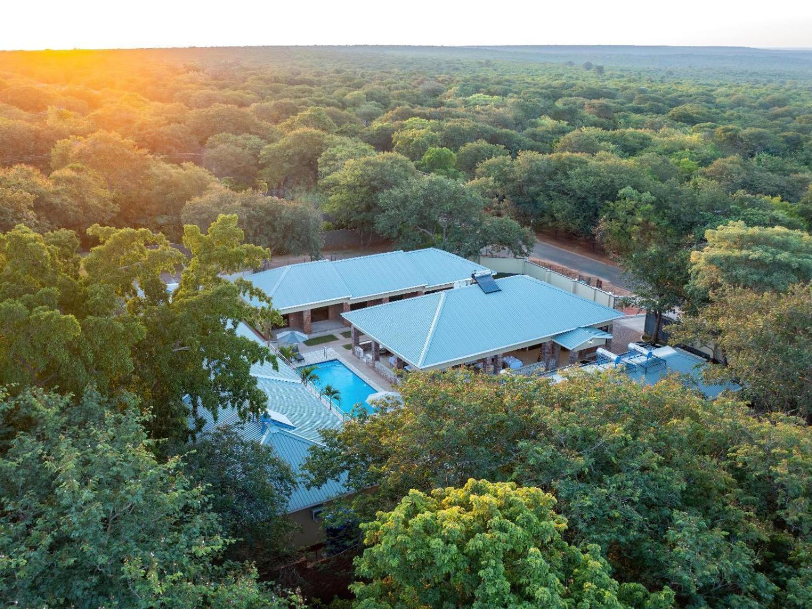 The Shrub Lodge Victoria Falls Exteriör bild